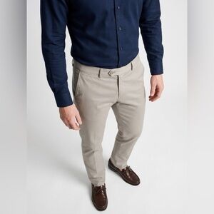 HILTL Doyle-SC Essential Chino Trousers -Beige 🔥FINAL SALE PRICE🔥 $55 FIRM!